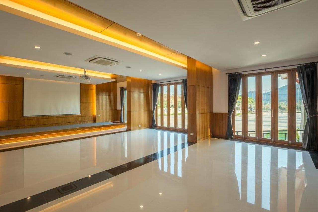 Sann View Hotel Thoeng Екстер'єр фото