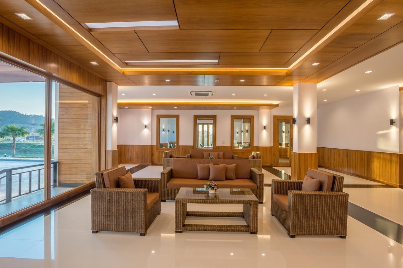 Sann View Hotel Thoeng Екстер'єр фото